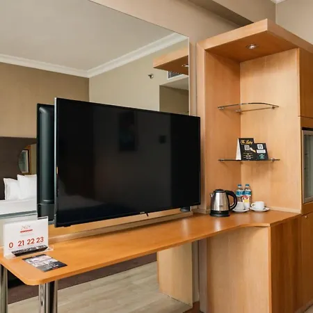 Wow Airport Hotel 4*