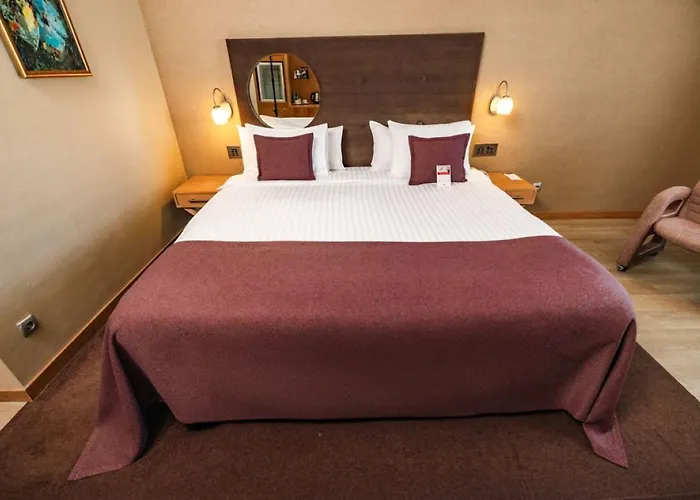 Hotell Wow Airport 4*