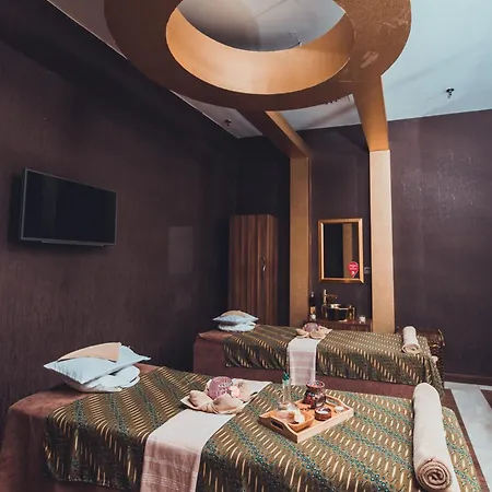 Wow Airport Hotel