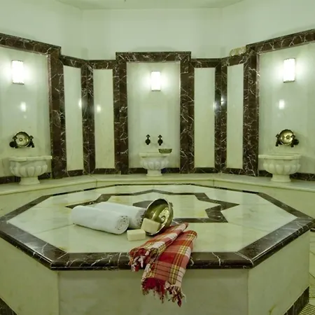 Wow Airport Hotel Hotel